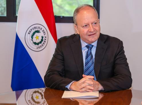 Ministro de Economía Carlos Fernández Valdovinos