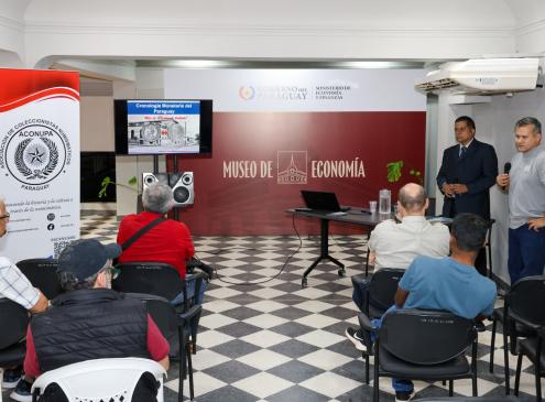 Charla sobre Historia monetaria en el Museo