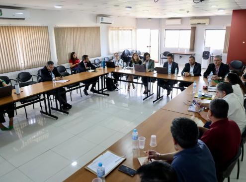 Reunión con Docentes y Sindicatos