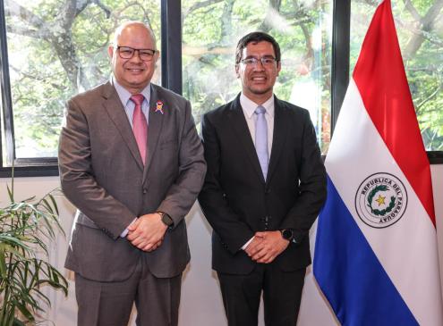 Reunión del ministro Lovera con gobernador de Alto Paraná