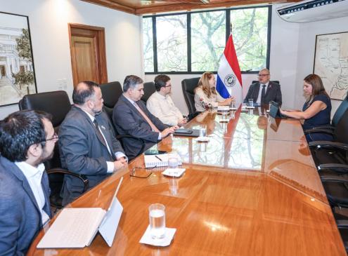 Reunión de ministro MEF con Salud Pública