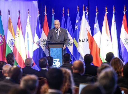 Ministro Lovera en Alide