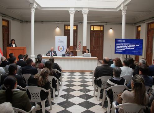 Viceministra Teodora Recalde con OEE