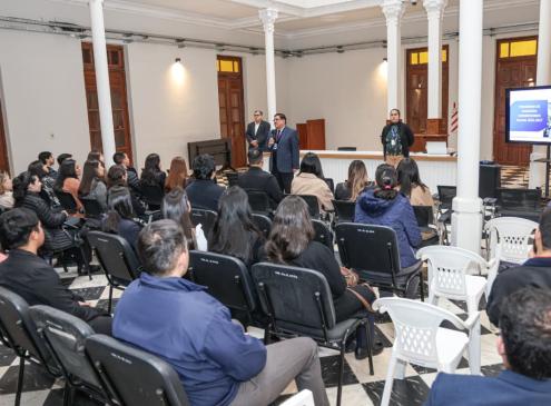Recibimiento a nuevos pasantes 